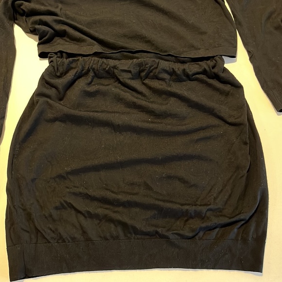 COS black sweater dress with open back - Picture 3 of 5